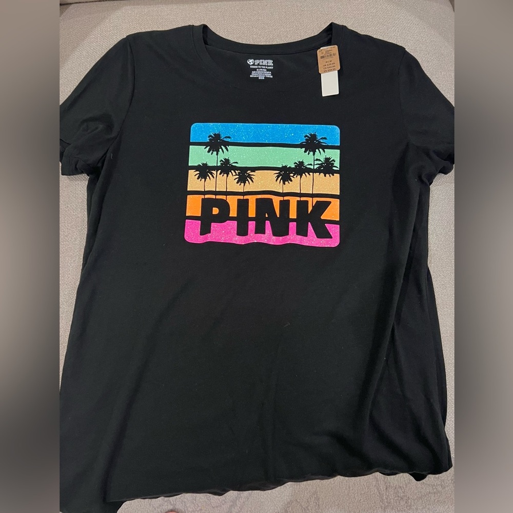 VS PINK tee